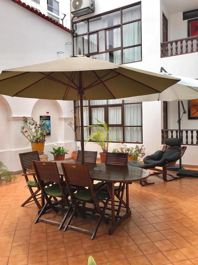 Hotel Miraflores Lodge Lima Exterior foto
